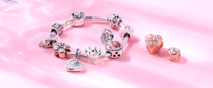 Armbänder Charms